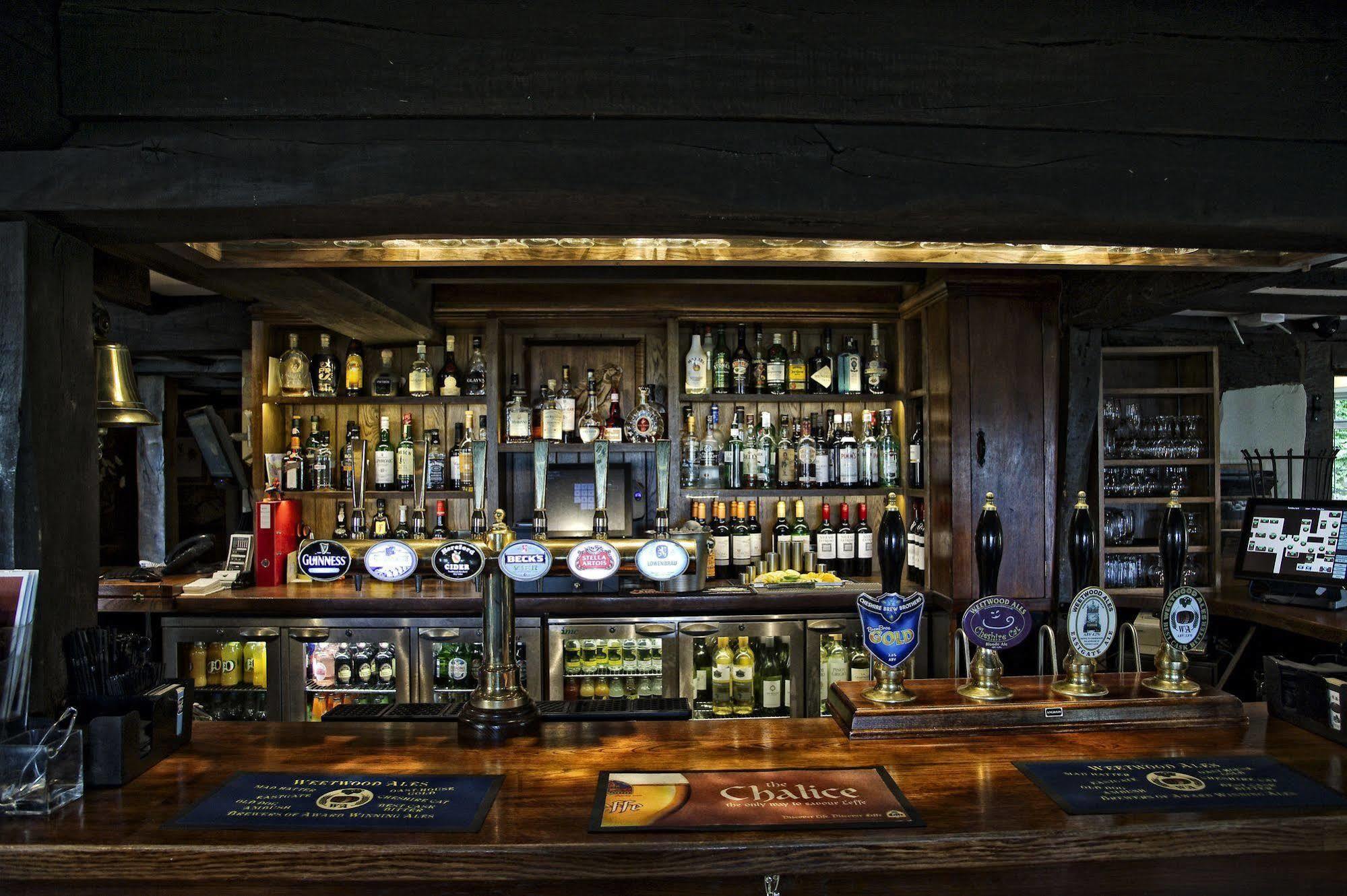The Pheasant Inn Higher Burwardsley Exterior foto